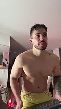 Snapshot of Valenthino_Salvatore chatting on 02.12.26 Valenthino Salvatore online show from 02.12.26