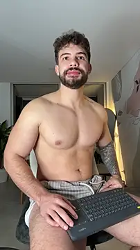 Snapshot of Valenthino_Salvatore chatting on 03.05.26 Valenthino Salvatore online show from 03.05.26