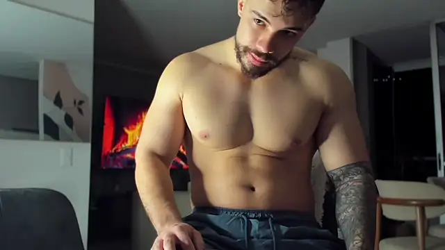 Valenthino Salvatore online show from 03.28.26