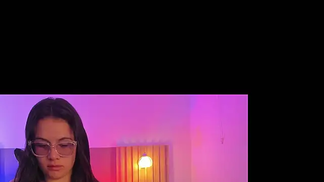 Snapshot of samantha_loughty chatting on 01.13.26 samantha loughty online show from 01.13.26