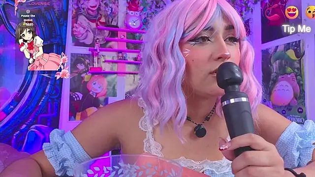 kitty niki online show from 04.14.26