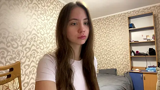 ChandaApplin online show from 12.19.25