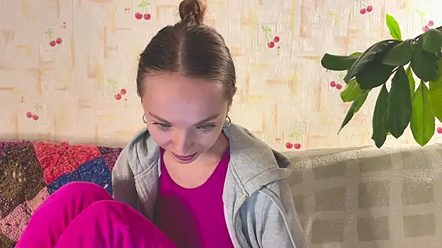 PaulaTisch online show from 12.02.25