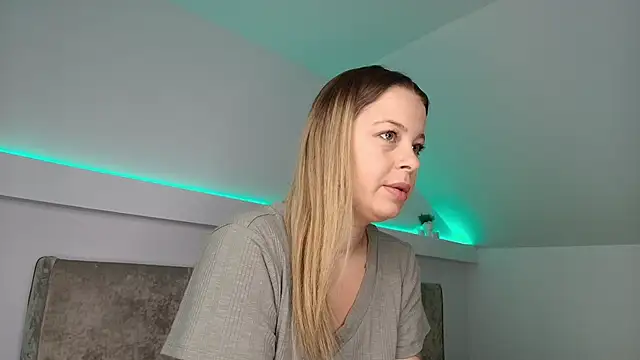 KateAllyaa online show from 01.19.26