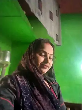 Pooja hote online show from 11.25.25