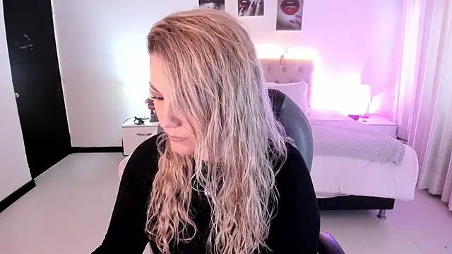 Violeta Hotter online show from 11.27.25