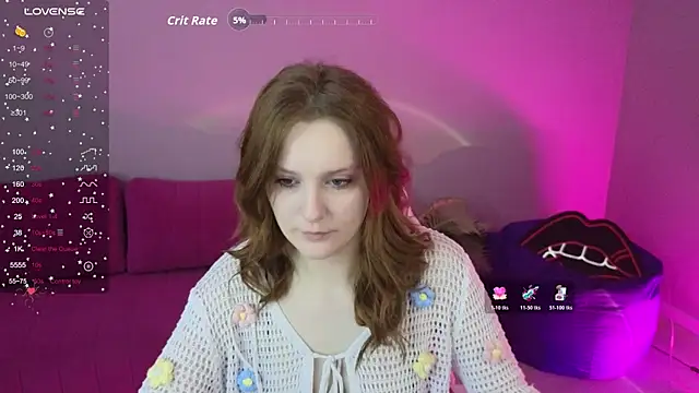 Snapshot of Ginger_Kristin chatting on 12.20.25 Ginger Kristin online show from 12.20.25