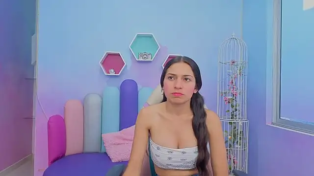 Snapshot of KateSkinny chatting on 01.09.26 KateSkinny online show from 01.09.26