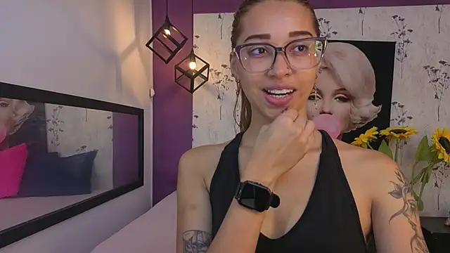 Snapshot of Antonella_mc chatting on 05.04.26 Antonella mc online show from 05.04.26