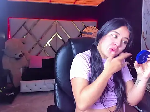 Snapshot of Gabbie_cartexx chatting on 01.14.26 Gabbie cartexx online show from 01.14.26