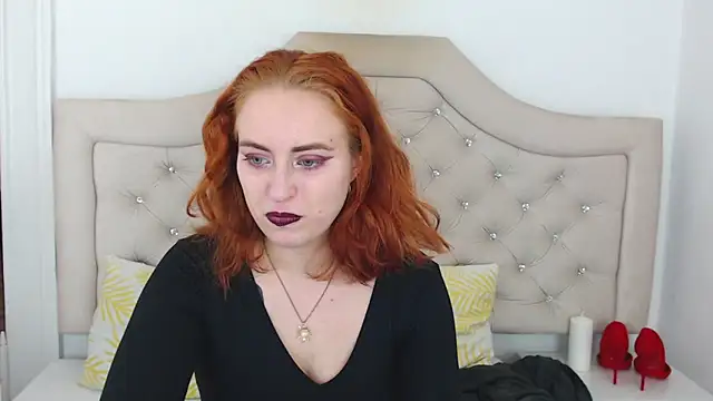 Snapshot of RubyBigBoobs chatting on 12.04.25 RubyBigBoobs online show from 12.04.25