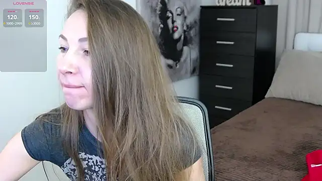 Snapshot of Brandy_Gem chatting on 02.26.26 Brandy Gem online show from 02.26.26