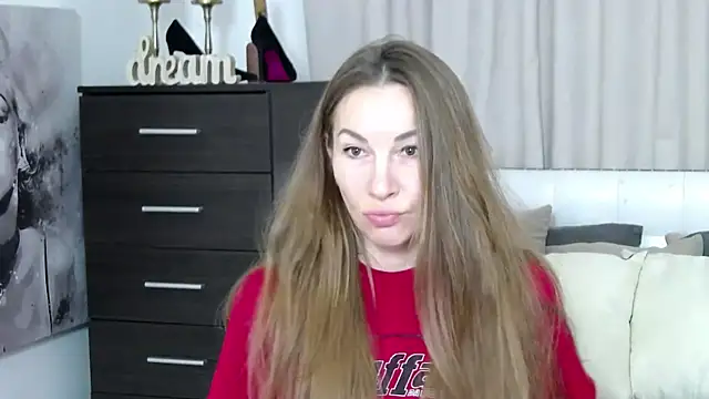 Snapshot of Brandy_Gem chatting on 03.12.26 Brandy Gem online show from 03.12.26