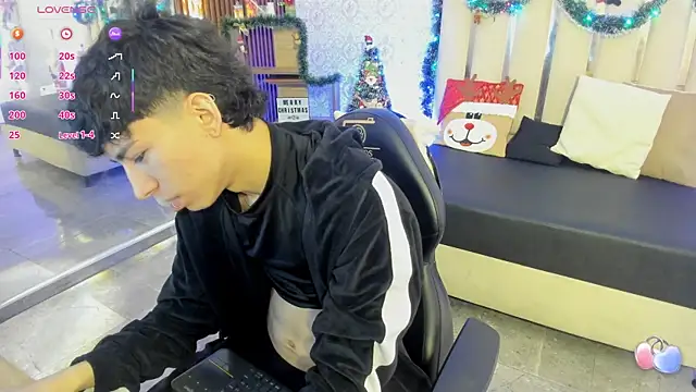 kaelwolf tay online show from 12.15.25