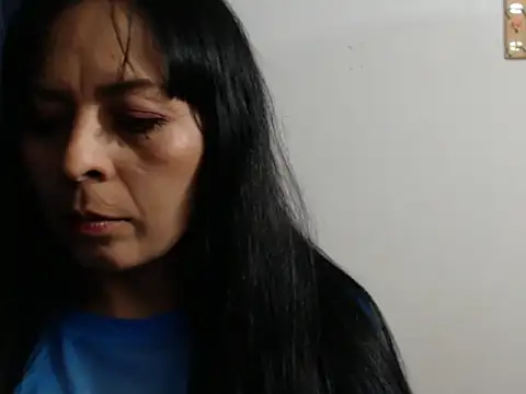 Paolahotty online show from 11.29.25