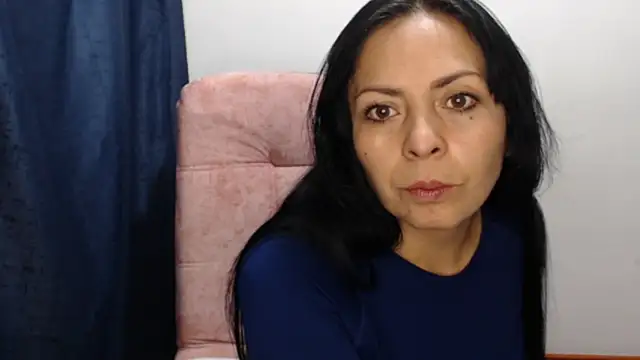 Paolahotty online show from 01.06.26