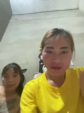 Snapshot of meganmeo chatting on 04.18.26 meganmeo online show from 04.18.26