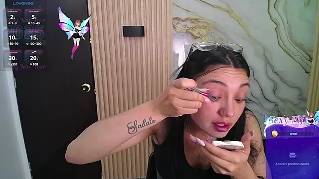  ArianaToro online show from 01.06.26