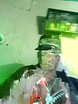 Snapshot of Chakalito123 chatting on 12.22.25 Chakalito123 online show from 12.22.25