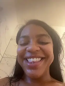 xoeewinters online show from 11.24.25