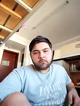 Snapshot of Koma001 chatting on 02.17.26 Koma001 online show from 02.17.26