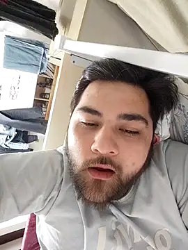 Snapshot of Koma001 chatting on 02.23.26 Koma001 online show from 02.23.26