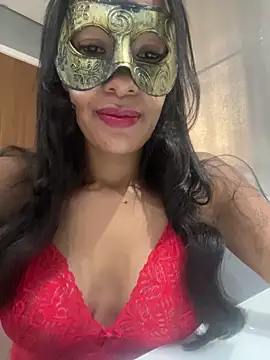 Snapshot of LunnaMaska chatting on 03.25.26 LunnaMaska online show from 03.25.26