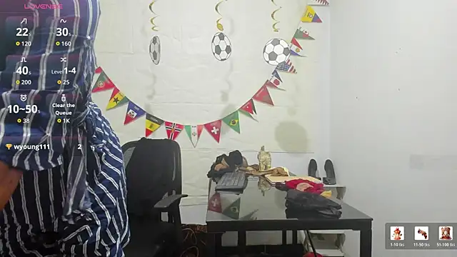 Snapshot of Miss_clarepocahose chatting on 06.25.26 Miss clarepocahose online show from 06.25.26