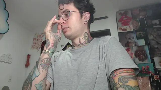 CryBoy13 online show from 12.16.25