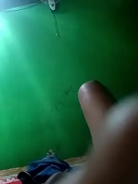 Snapshot of cri369 chatting on 11.24.25 cri369 online show from 11.24.25