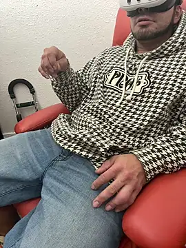 Snapshot of 2addictivelyhorny chatting on 02.22.26 2addictivelyhorny online show from 02.22.26