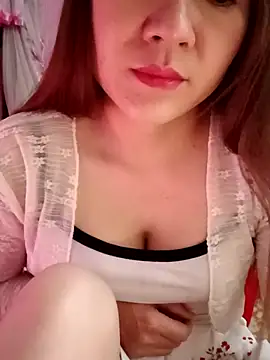 Snapshot of Lily-ross22 chatting on 01.18.26 Lily-ross22 online show from 01.18.26