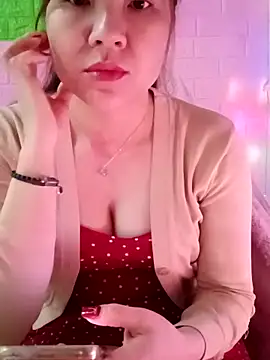 Snapshot of Lily-ross22 chatting on 03.15.26 Lily-ross22 online show from 03.15.26