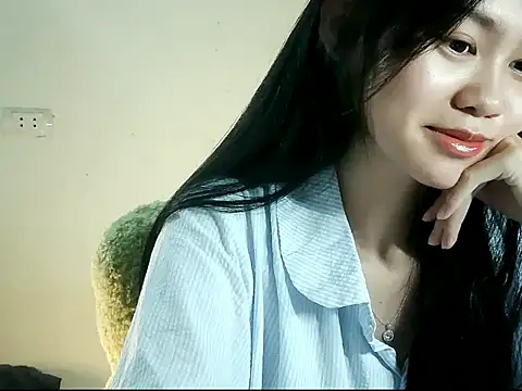 Snapshot of Nunaa18 chatting on 07.03.26 Nunaa18 online show from 07.03.26