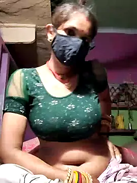 Snapshot of Anita-Dube chatting on 06.19.26 Anita-Dube online show from 06.19.26