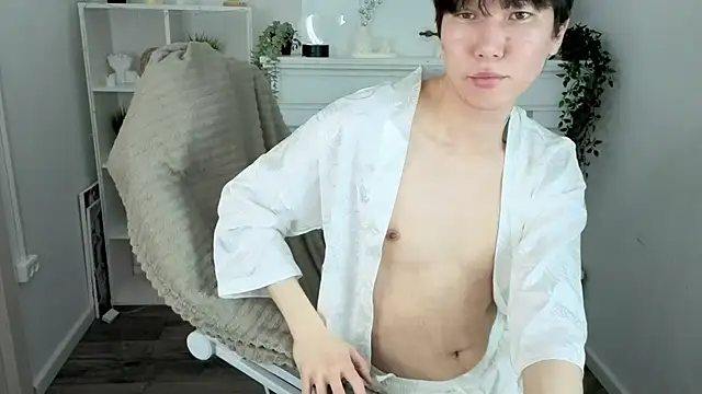 Snapshot of YugoAsian chatting on 02.20.26 YugoAsian online show from 02.20.26