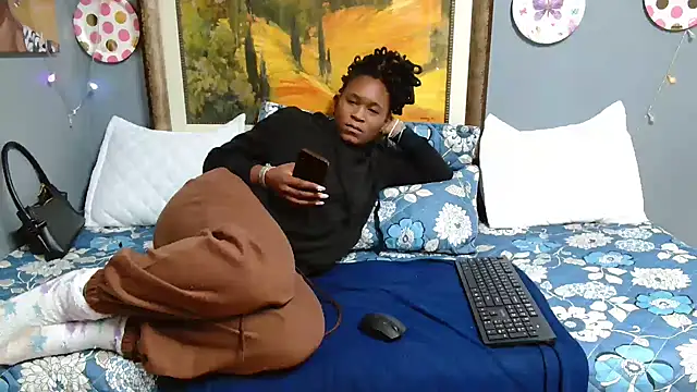 Snapshot of JuicyEbonyGoddess chatting on 02.13.26 JuicyEbonyGoddess online show from 02.13.26