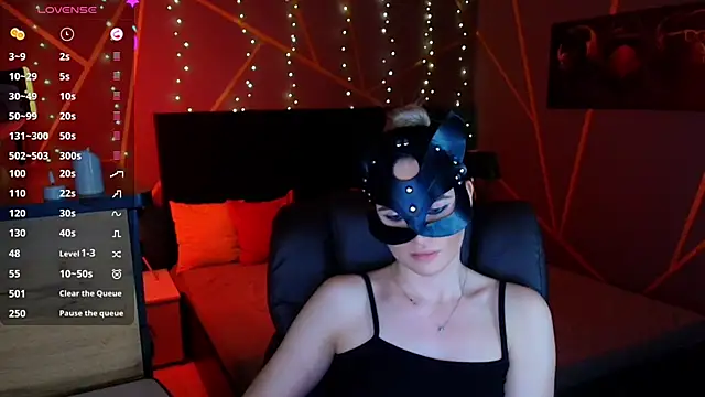 Snapshot of _Sweet__Cat_ chatting on 04.19.26 Sweet Cat online show from 04.19.26