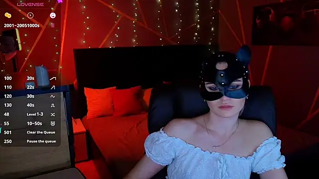 Snapshot of _Sweet__Cat_ chatting on 04.29.26 Sweet Cat online show from 04.29.26