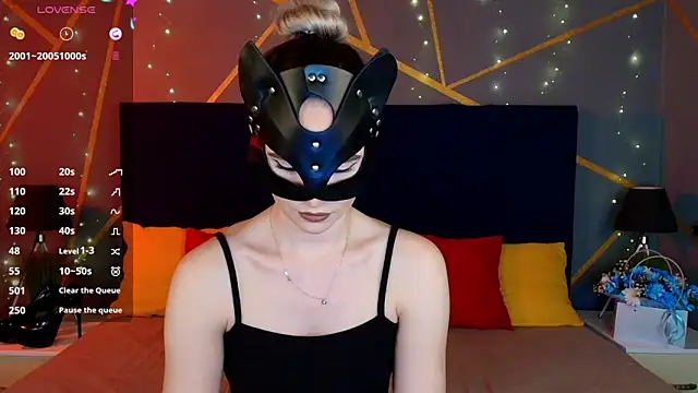 Snapshot of _Sweet__Cat_ chatting on 05.16.26 Sweet Cat online show from 05.16.26
