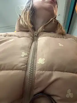 Brooke lover online show from 04.04.26