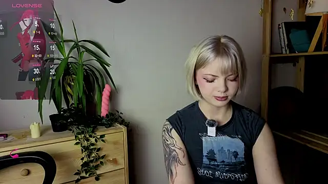 Me1inMonro online show from 11.28.25