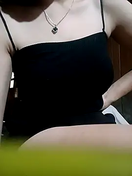 NariShow online show from 04.14.26