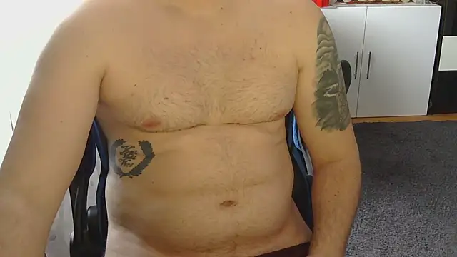 theh0tdick online show from 04.18.26