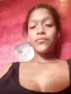 Snapshot of rachelbunny_and_kevin chatting on 02.08.26 rachelbunny and kevin online show from 02.08.26