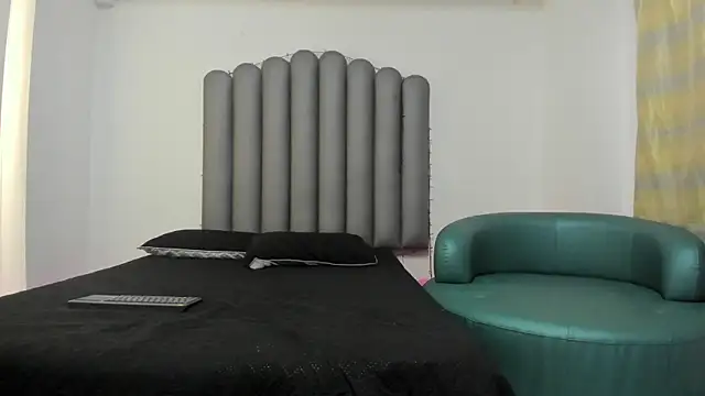 Megan foro online show from 12.04.25