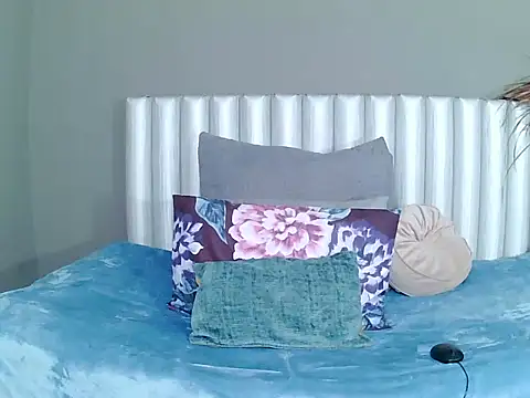 SavageHoney online show from 11.26.25