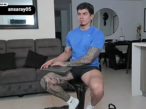 Snapshot of _mrcock__ chatting on 06.25.26 mrcock online show from 06.25.26