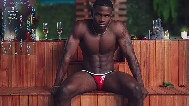 Snapshot of Ethantravis22 chatting on 12.19.25 Ethantravis22 online show from 12.19.25