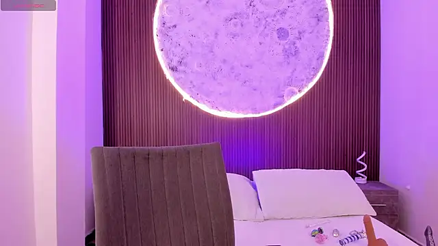 Snapshot of IvannaVolk_ chatting on 02.04.26 IvannaVolk online show from 02.04.26